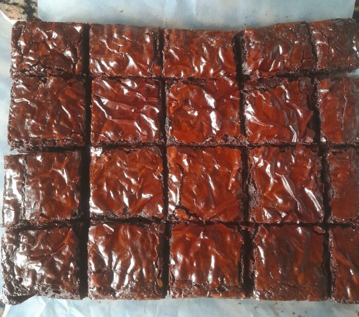 Crinkle top fudge Brownie